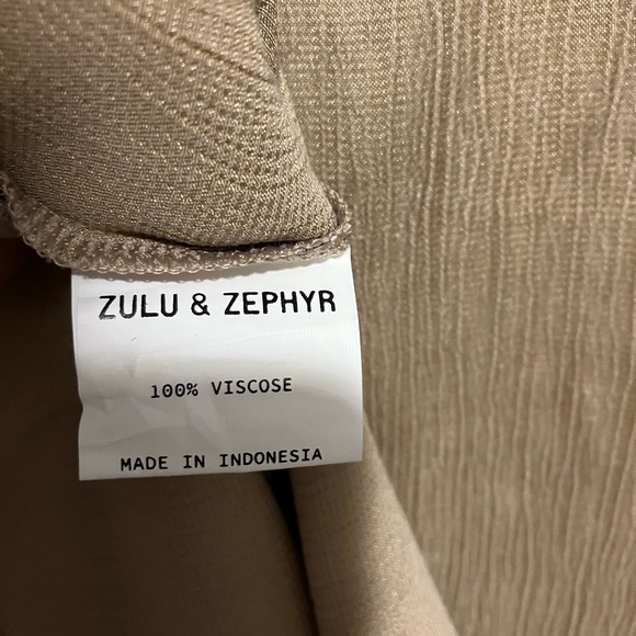 Zulu & Zephyr Exclusive beach satin shirt co-ord in chestnut - Picture 5 of 8